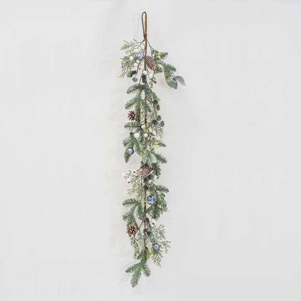 RAMA CON PIÑAS Y ADORNOS AZULES, 120cm