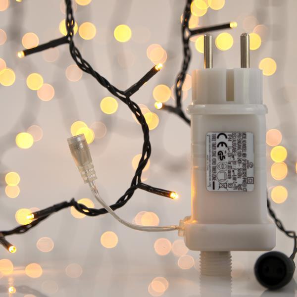 LINEA, 400 LED 3mm, ADAPTADOR 31V CON MICRÓFONO Y MULTIFUNCIONES BASADA EN MÚSICA, CON MEMORIA, MANDO A DISTANCIA, TEMPORIZADOR Y DIMMER, CONECTOR HASTA 3, CABLE VERDE, LED BLANCO CÁLIDO POR 5cm, CABLE 3m, IP44