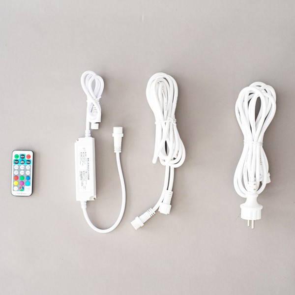 CONTROLADOR LED RGBW SINCRÓNICO Y MANDO A DISTANCIA CON CONECTOR HASTA 1000 LED, CABLE DE 1,5 m, IP44