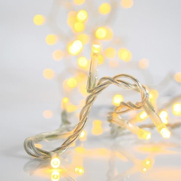 LÍNEA, 20 LED 5 mm, CAJA DE PILAS 3XAA, TEMPORIZADOR, CABLE DE PVC TRANSPARENTE, LED BLANCO CÁLIDO, POR 10 cm, CABLE DE CONDUCCIÓN 50 cm, IP20