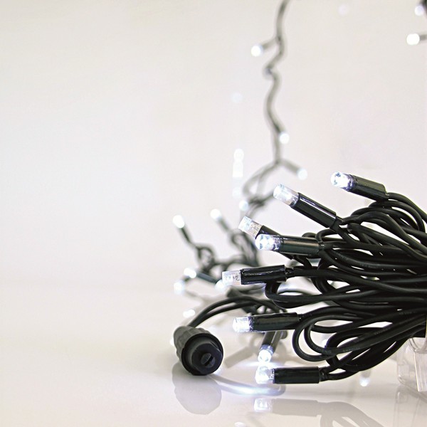 LÍNEA, 100 LED 5mm CON COPAS, 230V, 3 CONECTORES HASTA 9 SET, CABLE DE GOMA VERDE, 90 LED BLANCOS + 10 LED BLANCOS FLASH, POR 10cm, CABLE 1.5m, IP65