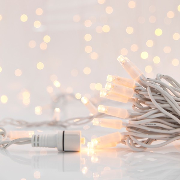LÍNEA, 100 LED 5 mm CON COPAS, 230 V, 2 CONECTORES HASTA 9 JUEGOS, CABLE DE GOMA BLANCO, BLANCO CÁLIDO, POR 10 cm, IP65 (SIN ENCHUFE, SIN CABLE)