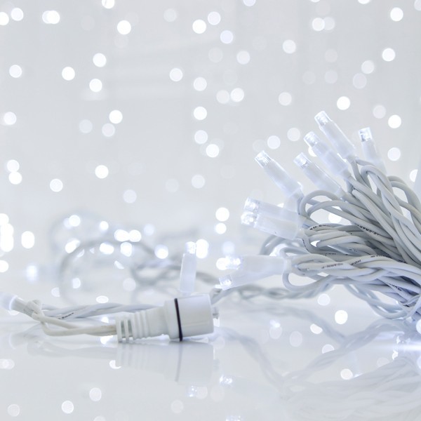 LÍNEA, 100 LED 5 mm CON COPAS, 230 V, 2 CONECTORES HASTA 9 JUEGOS, CABLE DE GOMA BLANCO, BLANCO, POR 10 cm, IP65 (SIN ENCHUFE, SIN CABLE)