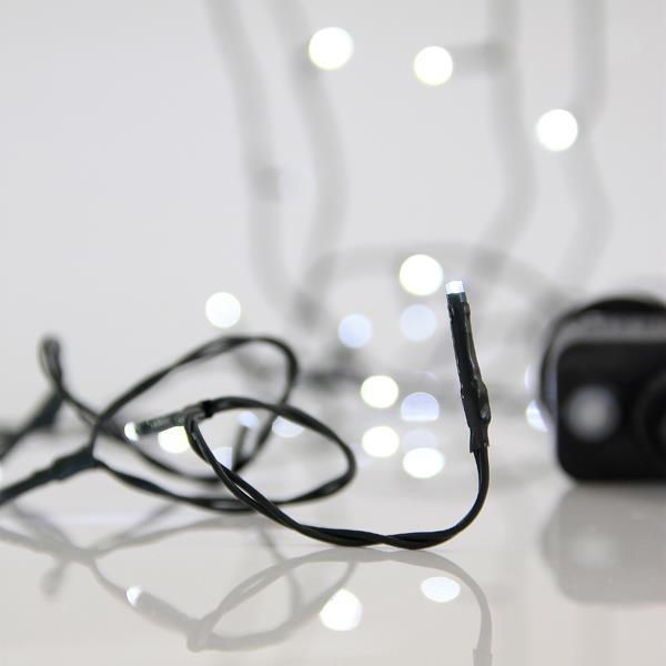 LÍNEA, 100 LED 3 mm, ADAPTADOR 31 V, 8 M/F Y MEMORIA, CABLE PVC VERDE, LED BLANCO, POR 5 cm, CABLE CONDUCTOR 3 m, IP44