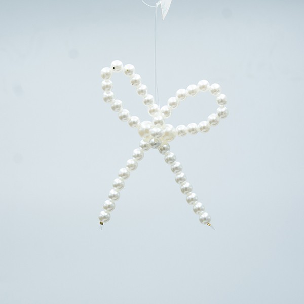 LAZO CON PERLAS BLANCAS, 8X8CM