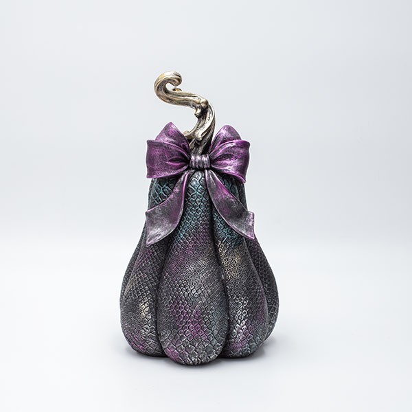 CALABAZA DE POLIRESINA CON LAZO MORADO, HALLOWEEN, 15X14X26CM